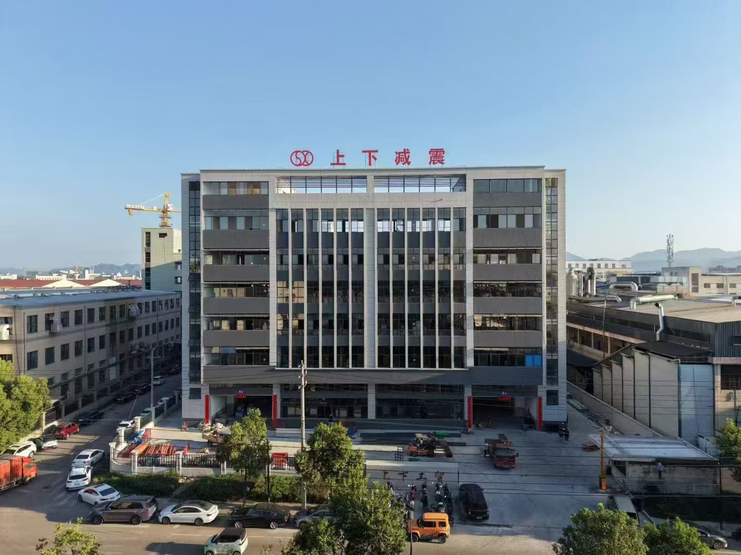 Eksplosiv! En ny 18 000㎡ seks-etasjers fabrikk har blitt avduket!